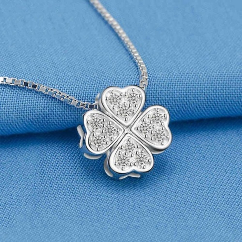 NEW 925 Sterling Silver Diamond Clover Necklace F - Picture 4 of 6